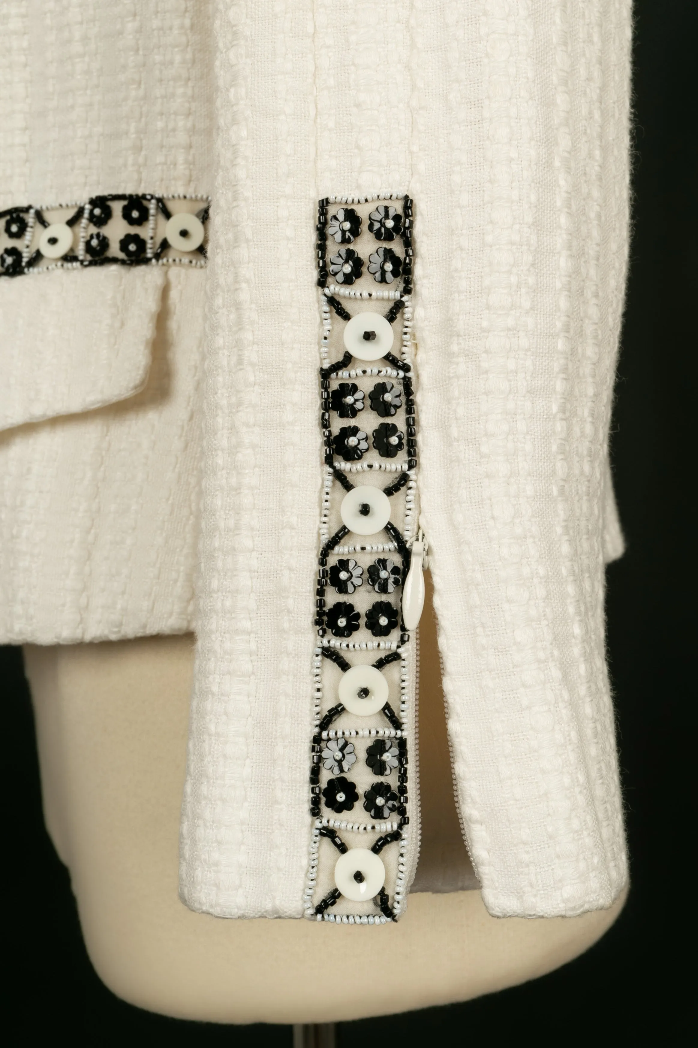 2003 Chanel Satisfaction guaranteed Veste Specialty items Printemps