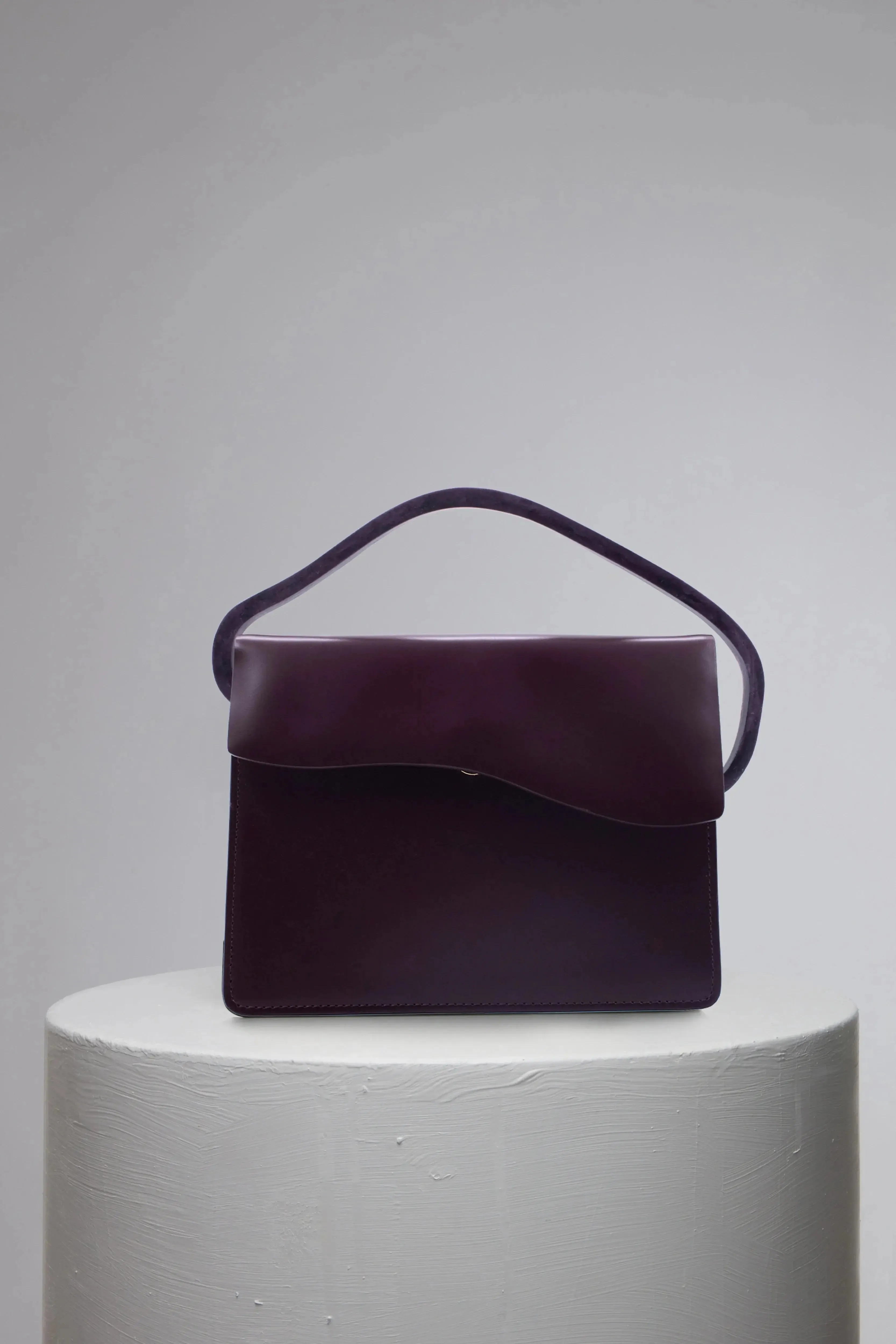 AIGES | MERLOT Leather Handbag by NATURAE SACRA
