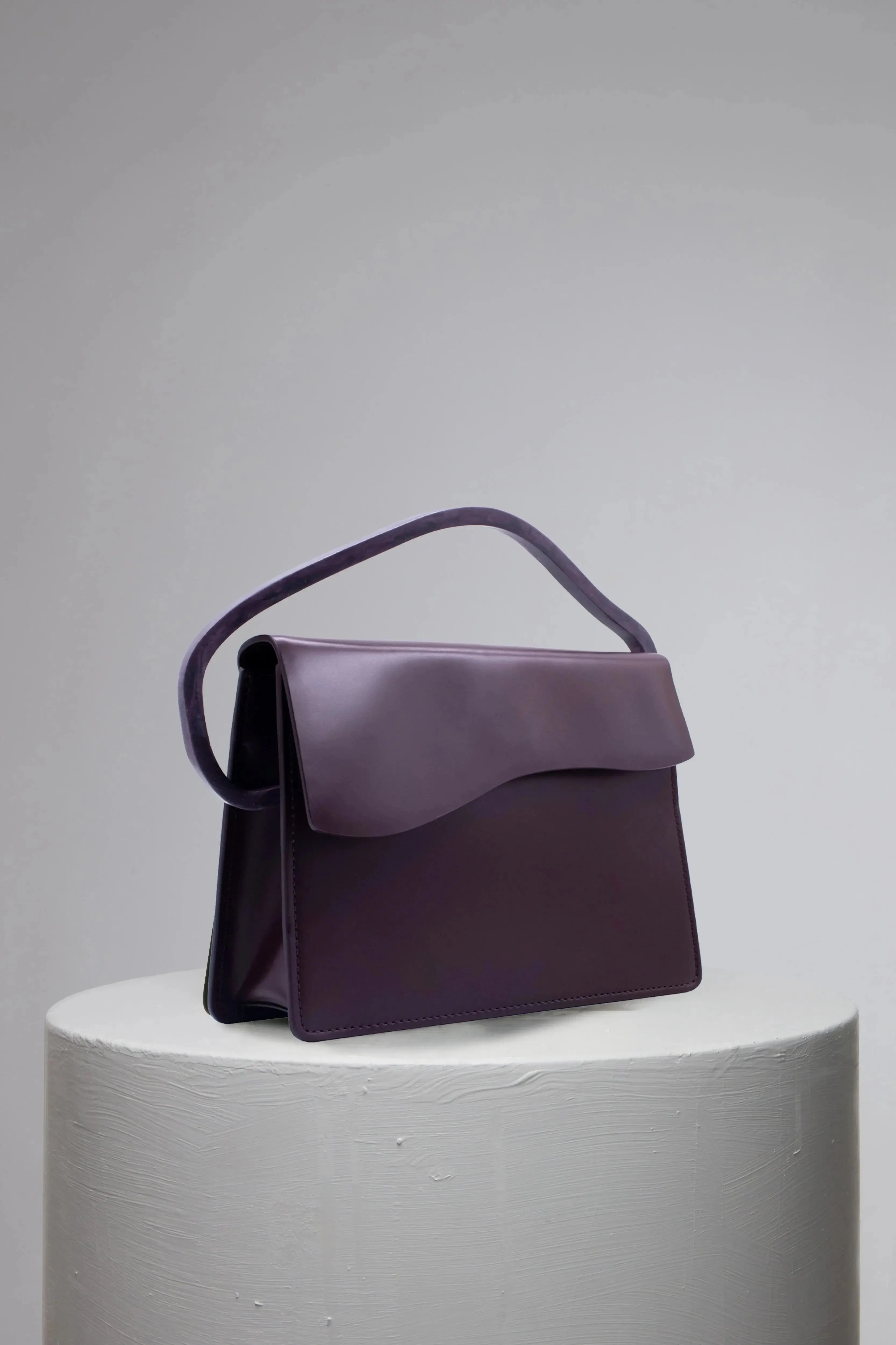 AIGES | MERLOT Leather Handbag by NATURAE SACRA