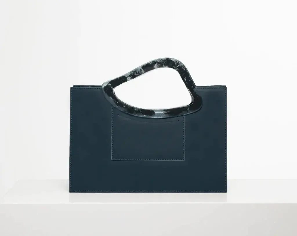ARP'S SAILENT | ANTHRACITE Leather Handbag by NATURAE SACRA