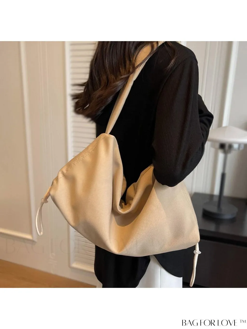 BagForLove - Chic & Spacious Shoulder Bag with Sleek Design - Perfect for Fashion Enthusiasts!