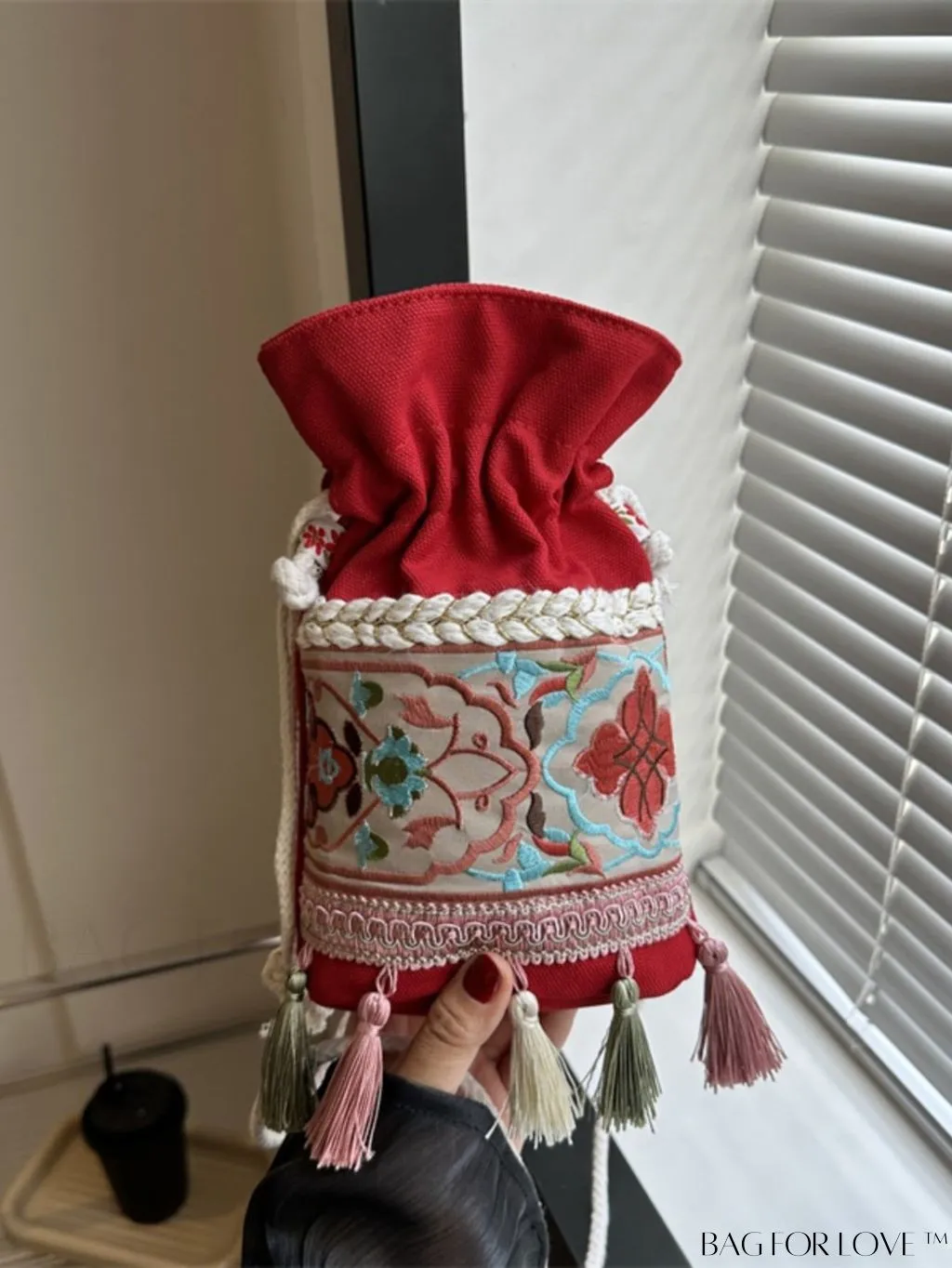 BagForLove - Chic Embroidered Crossbody Bag - Vintage Bohemian Style for Women