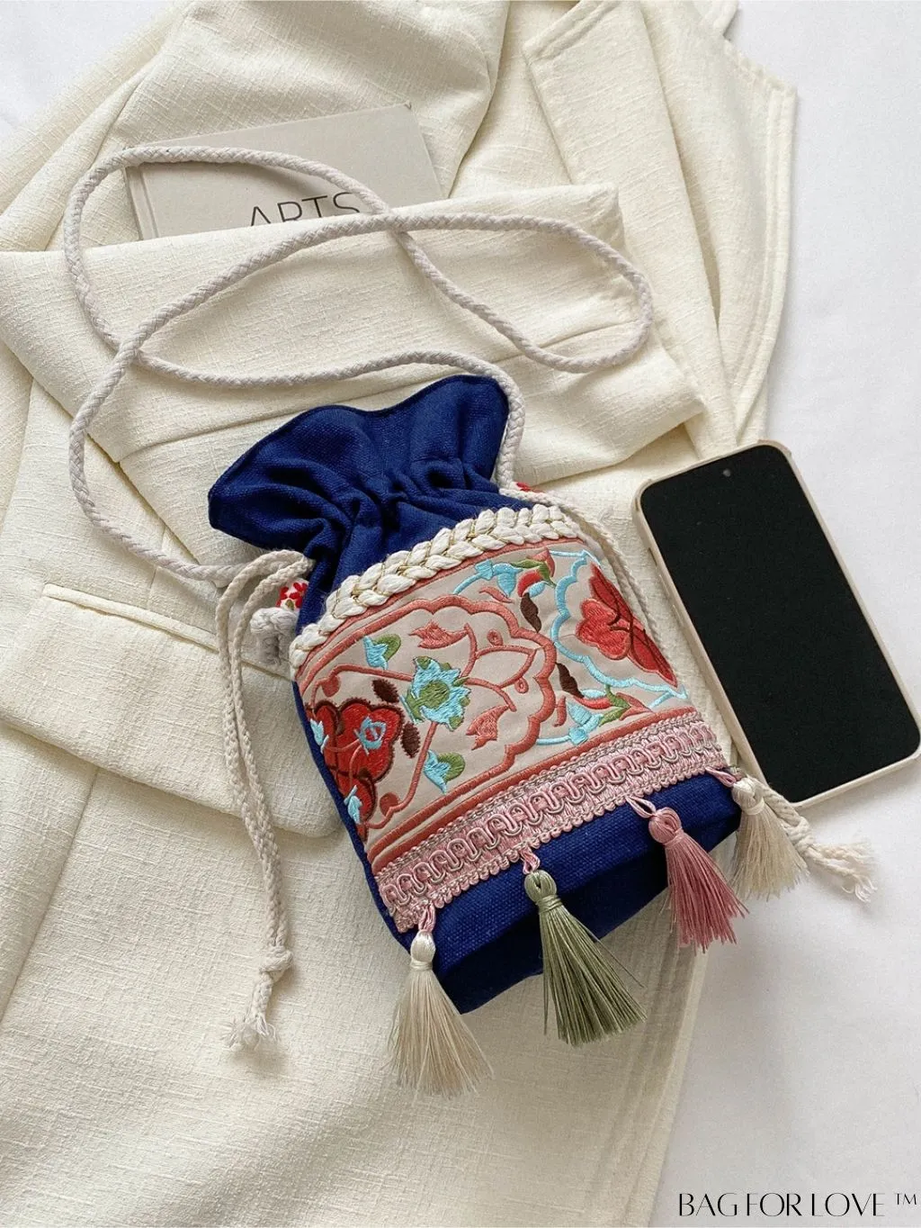 BagForLove - Chic Embroidered Crossbody Bag - Vintage Bohemian Style for Women