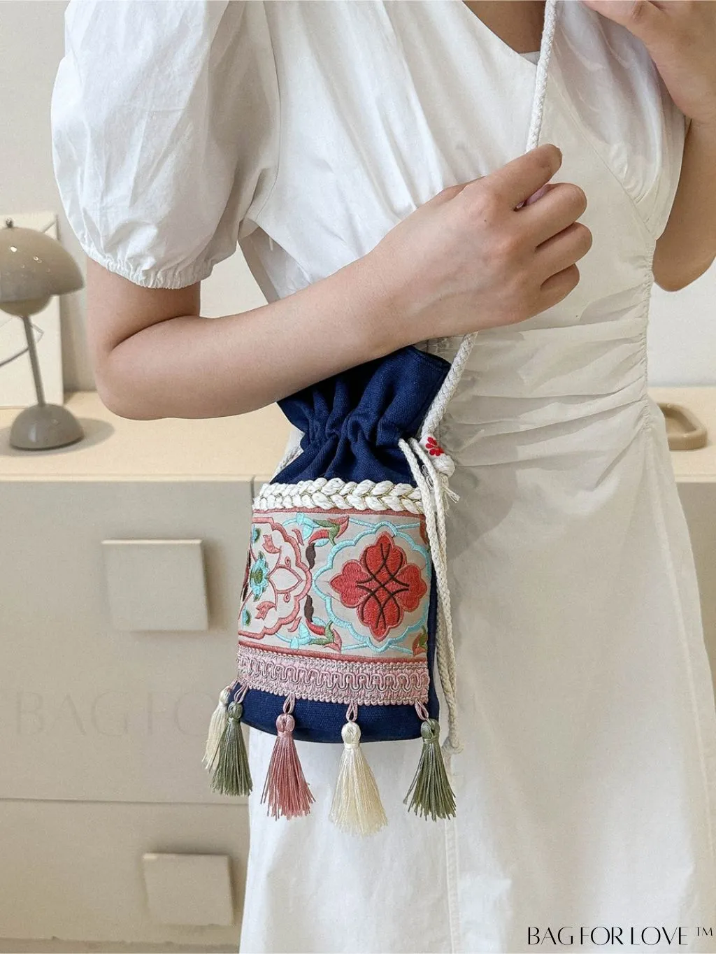BagForLove - Chic Embroidered Crossbody Bag - Vintage Bohemian Style for Women