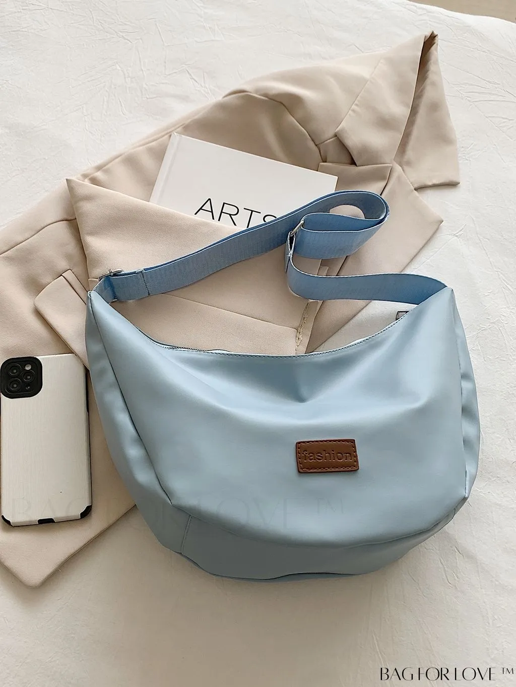 BagForLove - Stylish Crossbody Bag: Trendy, Spacious, and New!