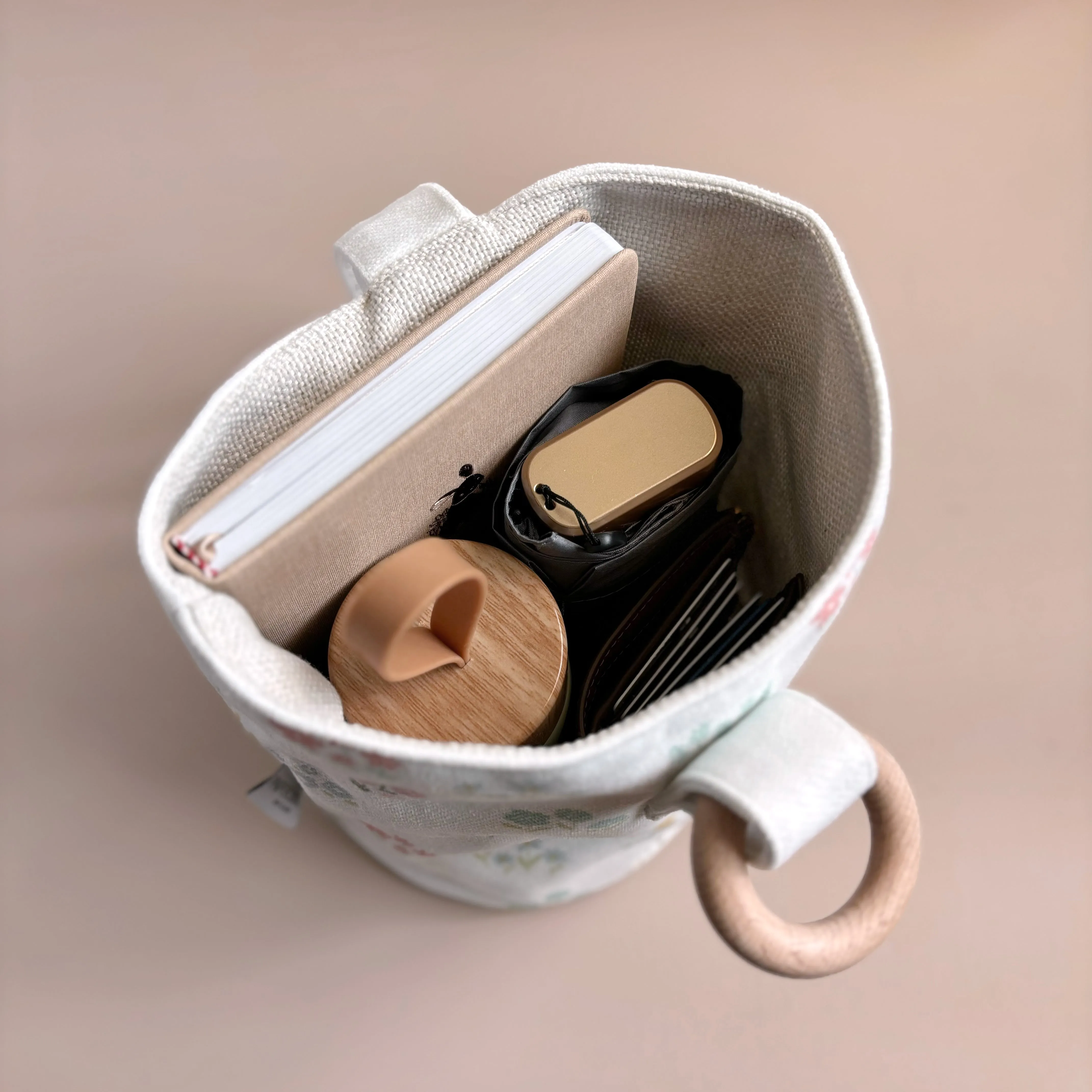 Belle Bucket Wristlet