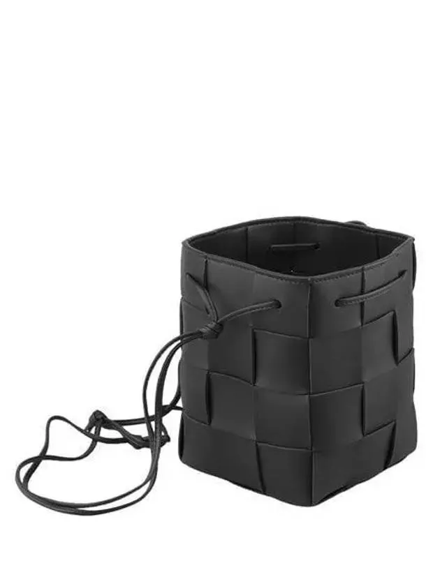 Bottega Veneta Intrecciato Cassette Small Bucket Bag Black