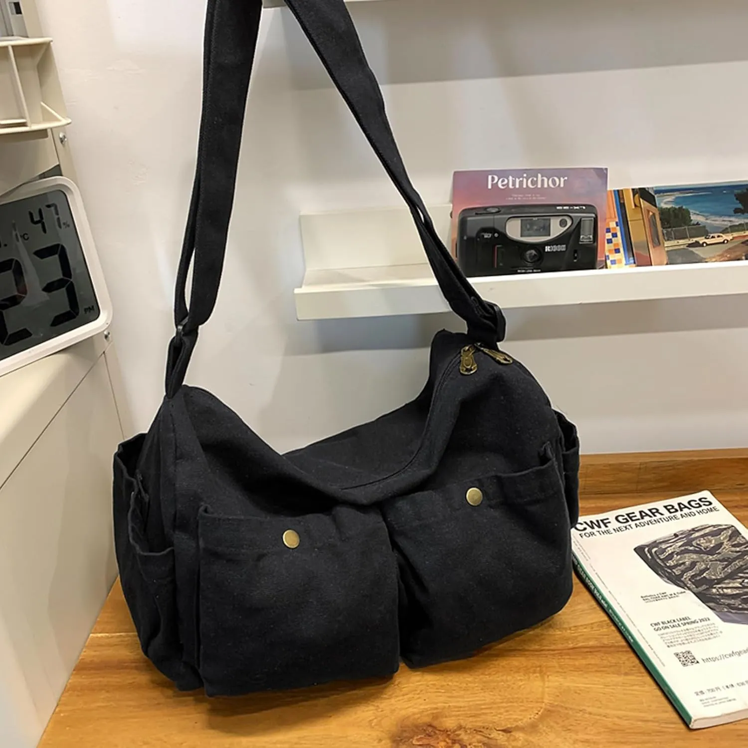 Canvas Messenger Bag Cute Crossbody Tote Bag Shoulder for Women Men for School Aesthetic Hobo with Multiple Pockets