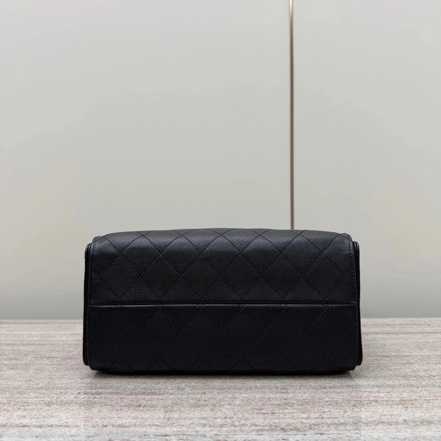Chanel 25C Medium Hobo Travel Bag