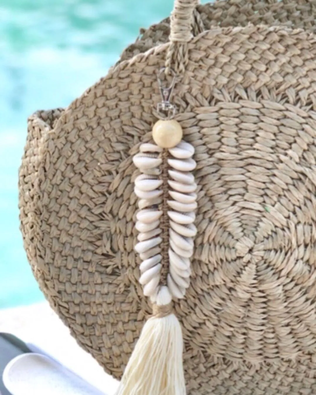 Cowrie Shell Keyring - Fishtail Design