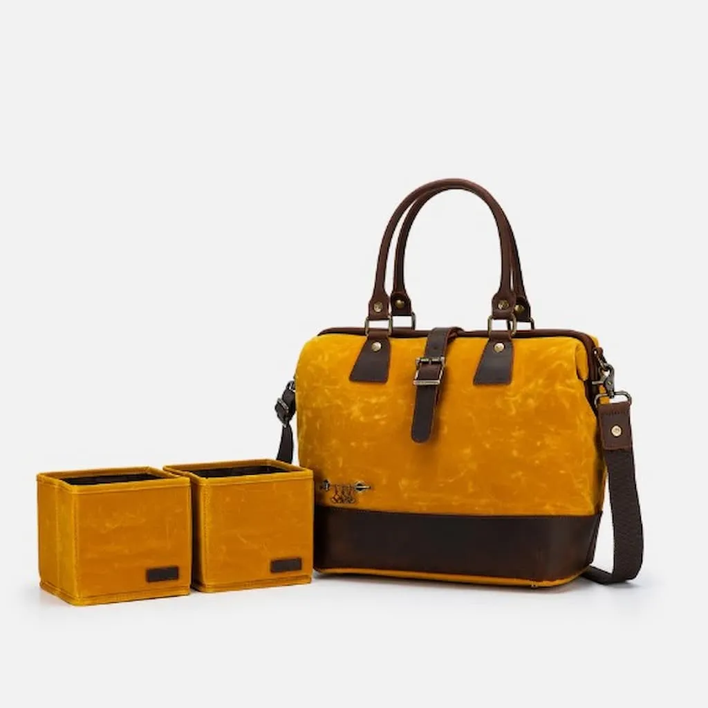 Della Q Satchel