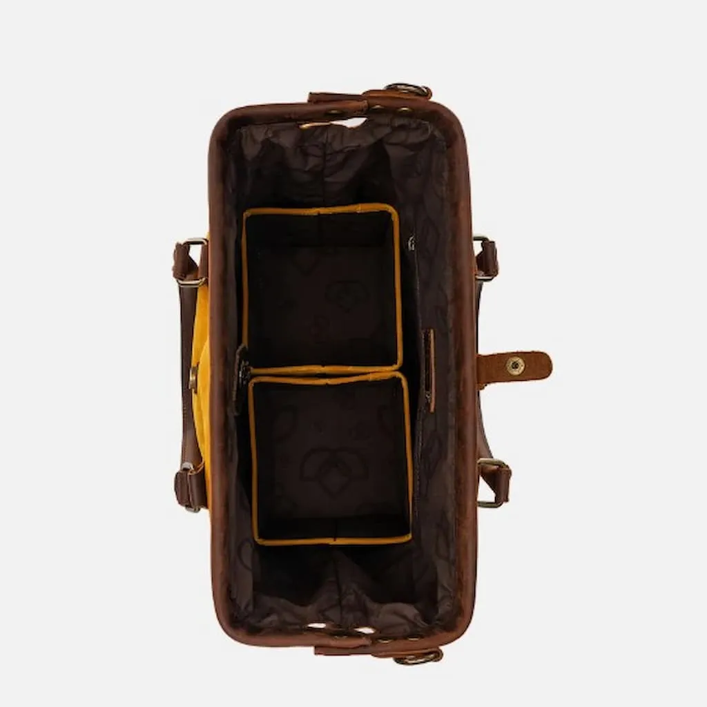 Della Q Satchel