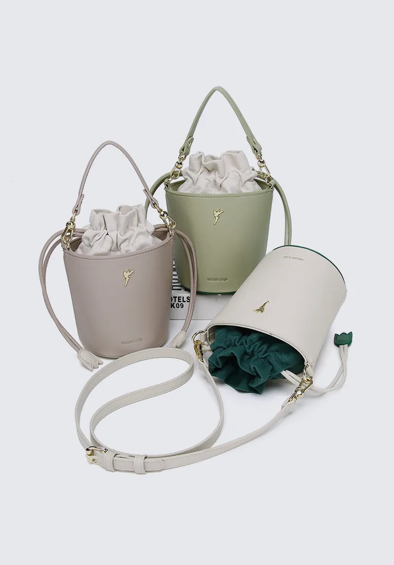 Disney Tinkerbell Dare to Believe Bucket Bag (Pink)