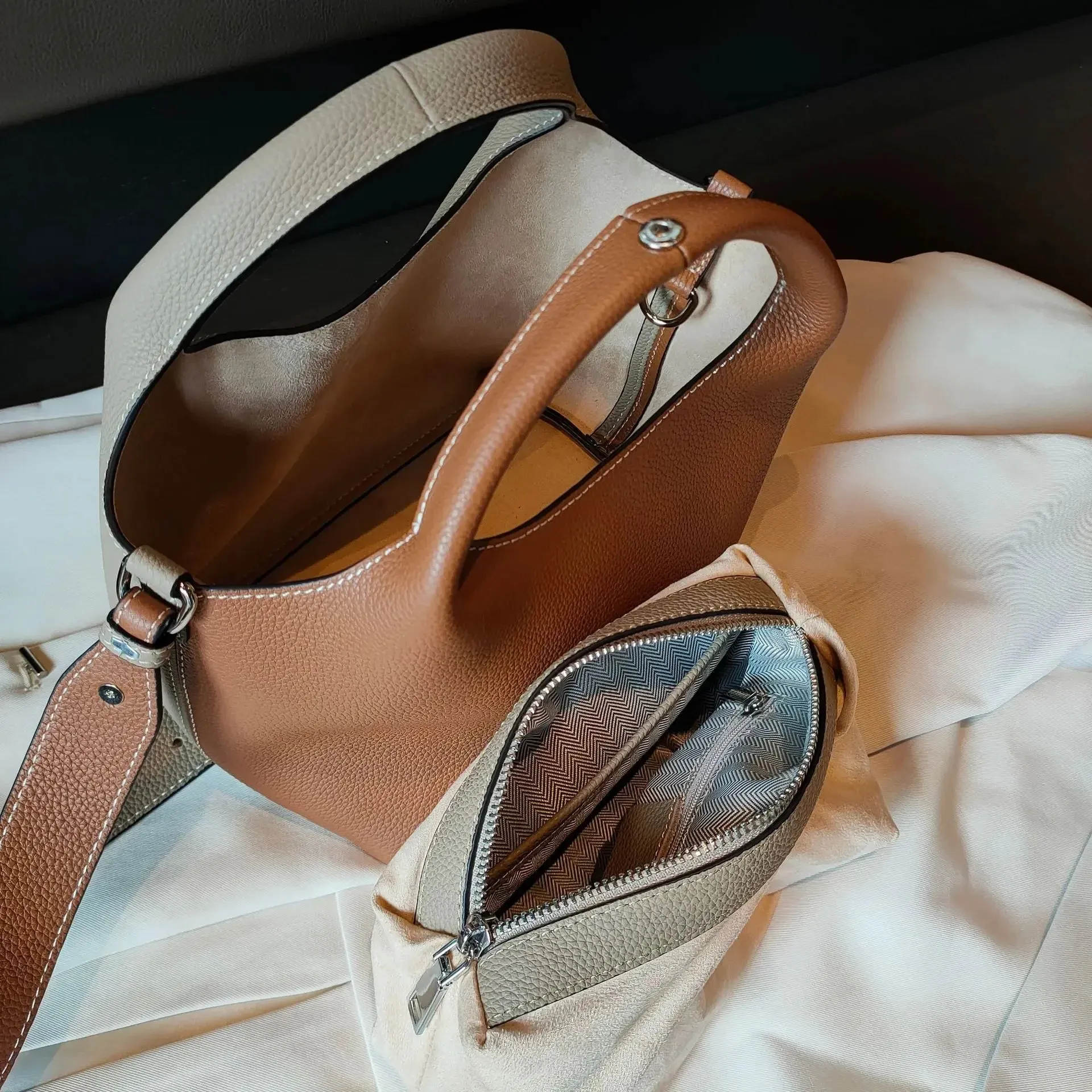 Elaine Two Color Leather Tote