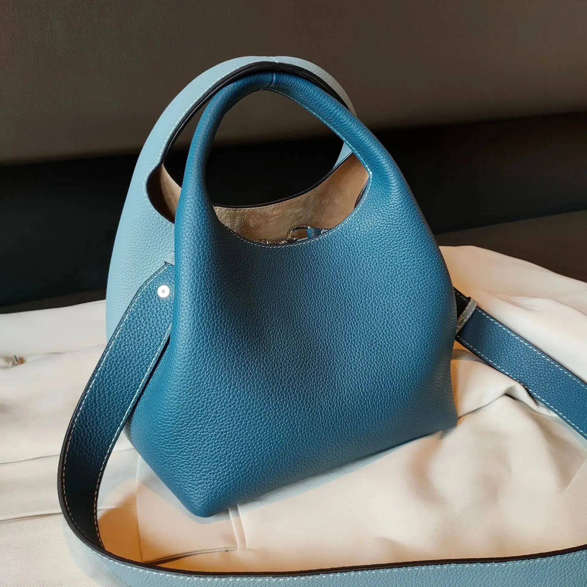 Elaine Two Color Leather Tote