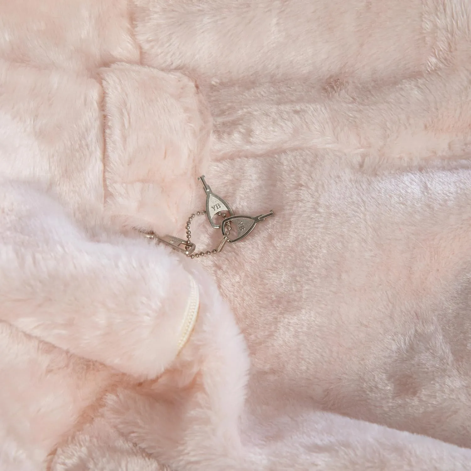 EMMA   OLIVER Daisy Small Blush Furry Bean Bag Chair for Kids and Teens