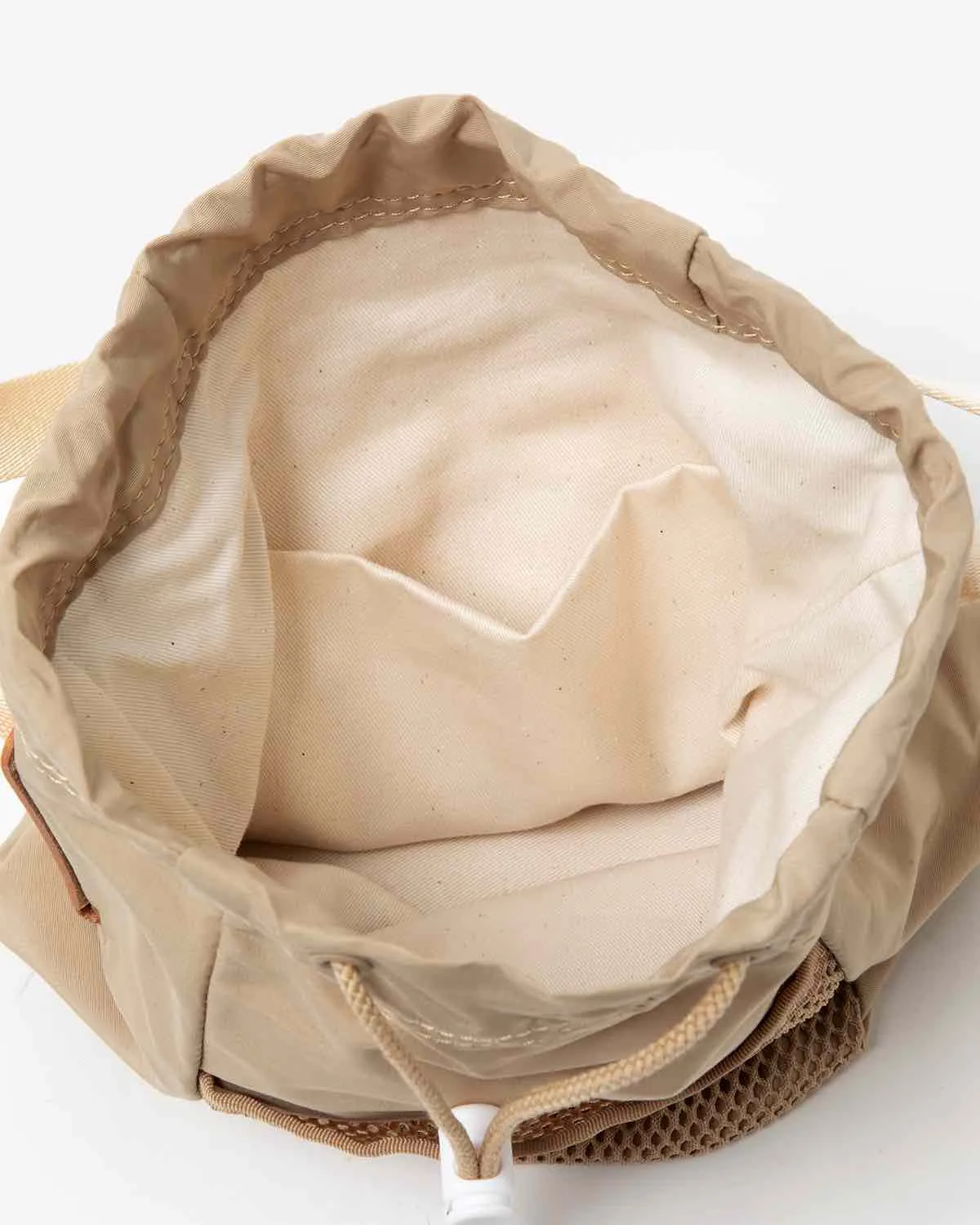 FUNCTIONAL BUCKET BAG