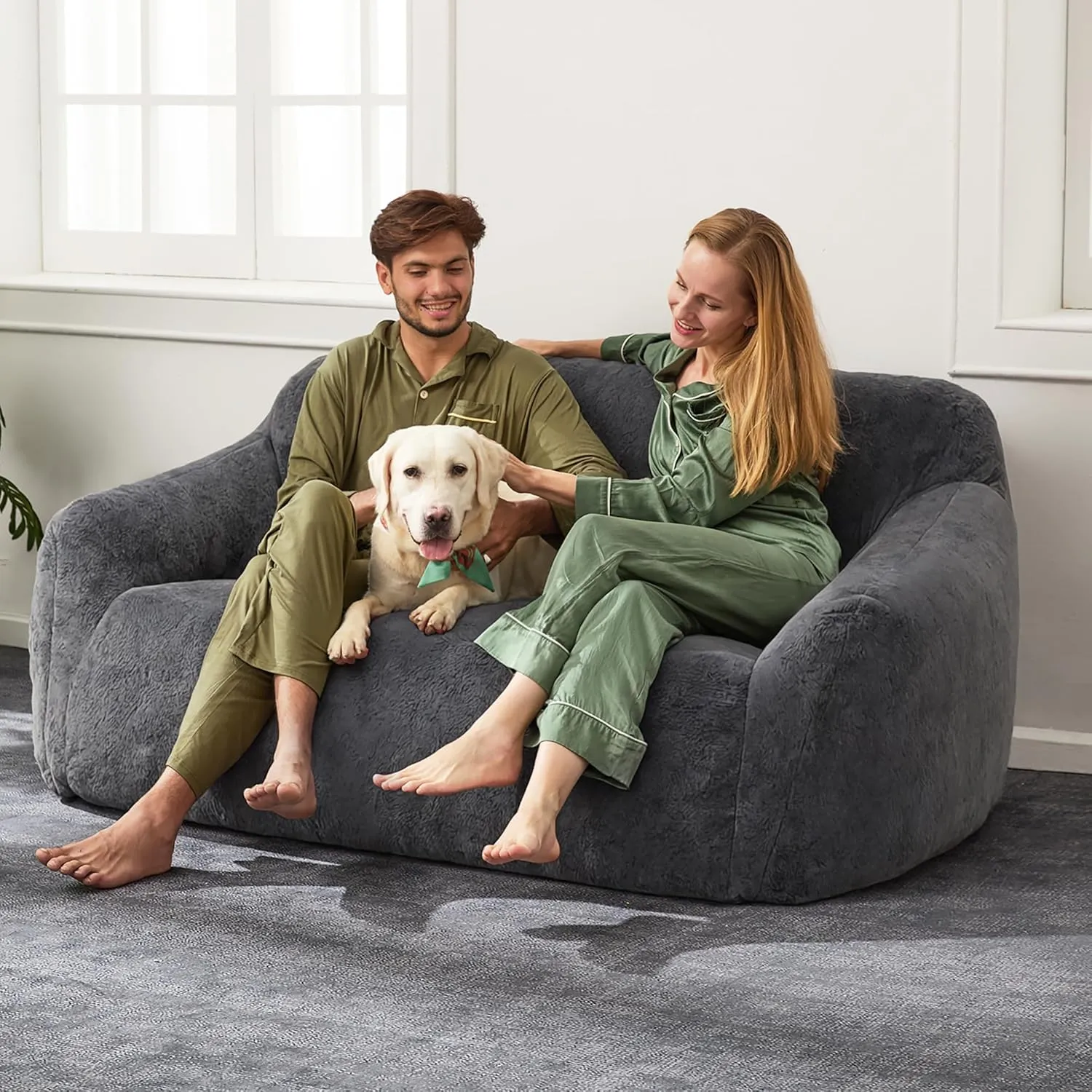 Homguava Oversized Bean Bag Chair for Adults, Giant Bean Bag Sofa,Bean Bag Couch Floor Sofa with Soft Faux Fur Cover & Wide Armrests Big BeanBag Lazy Sofa for Bedroom,Living room,Apartment (Grey Blue)