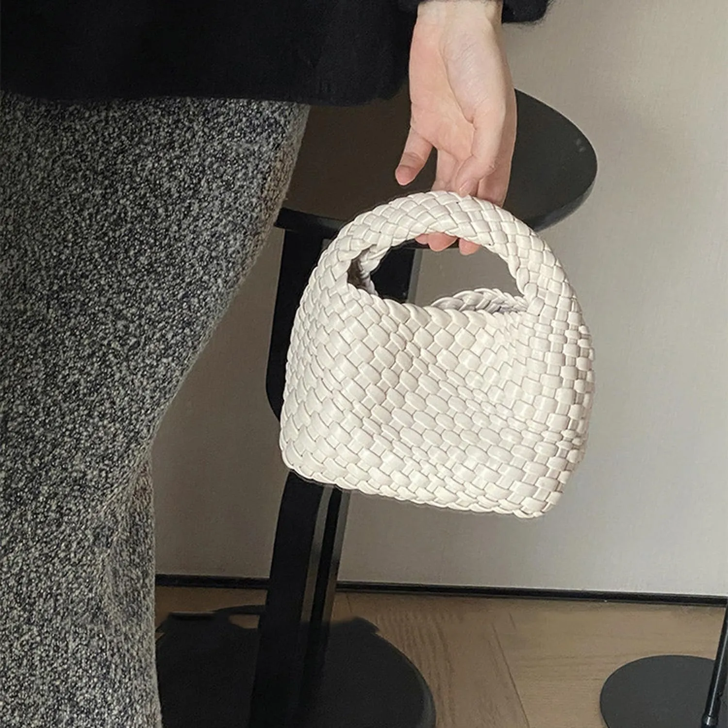 JINMANXUE Fashion Handbag for Women, Woven Tote Bucket Composite Bag, Knitting Chain Crossbody Shoulder Purse