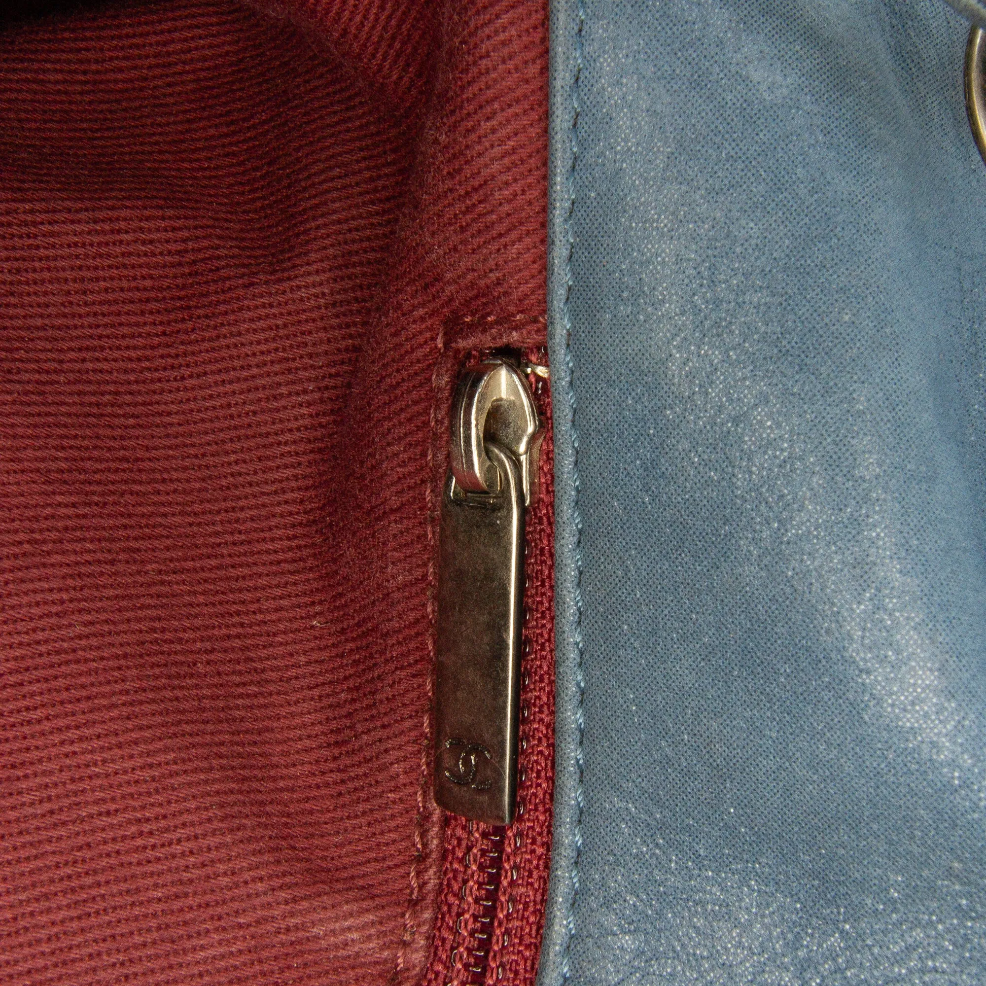 Jumbo Iridescent Calfskin In The Mix Flap