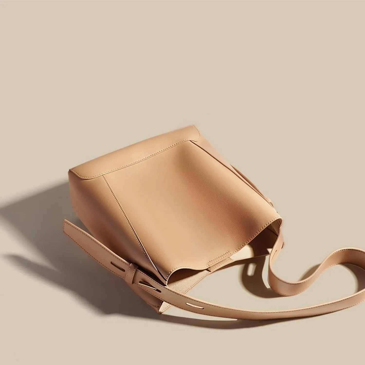 Leather Bag Bucket Bag Niche Design Large -Capacity Bert Bag Wild Shoulder Leather Crossbody Women's Bag (Color : Yellow)