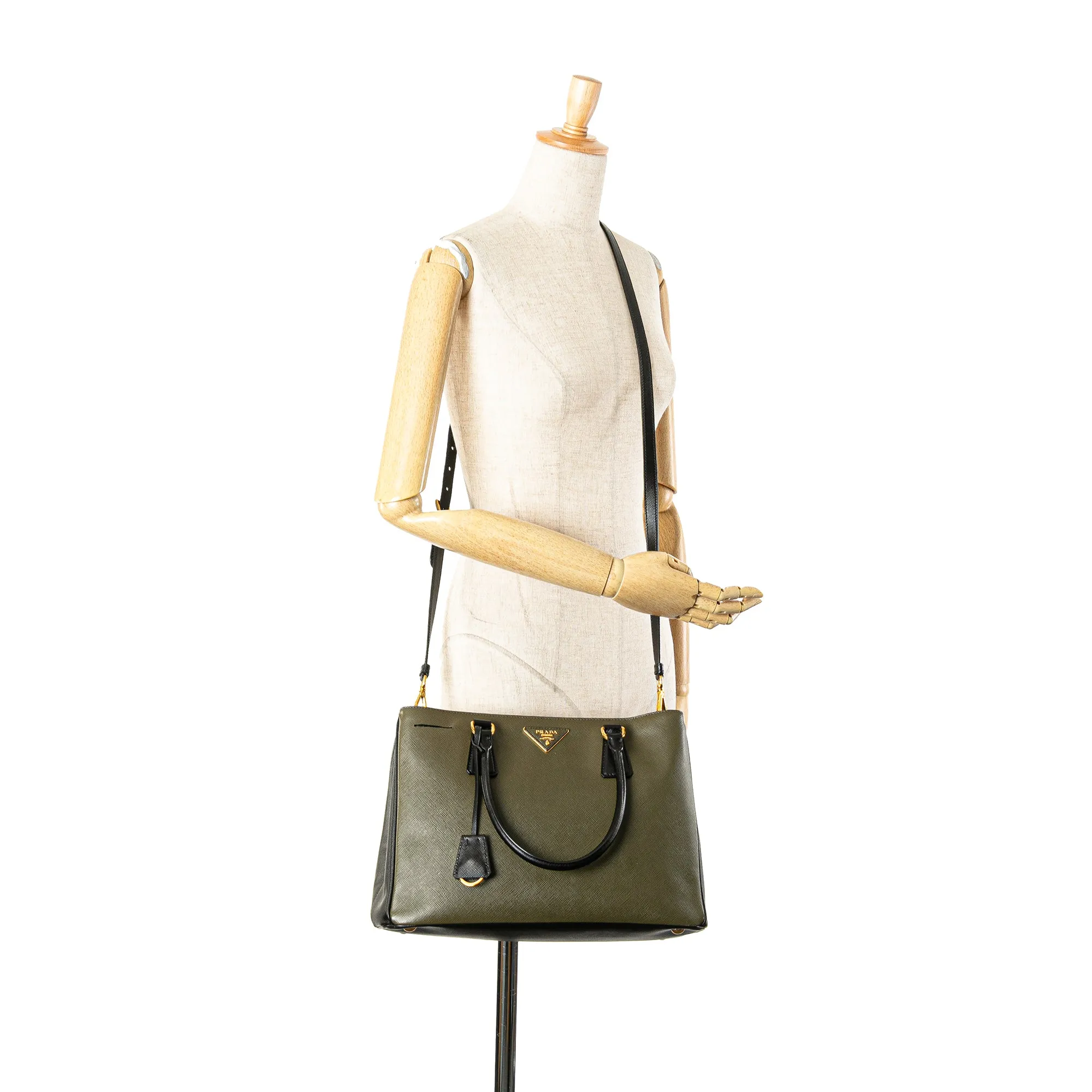 Medium Saffiano Lux Bicolor Galleria Satchel