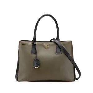 Medium Saffiano Lux Bicolor Galleria Satchel
