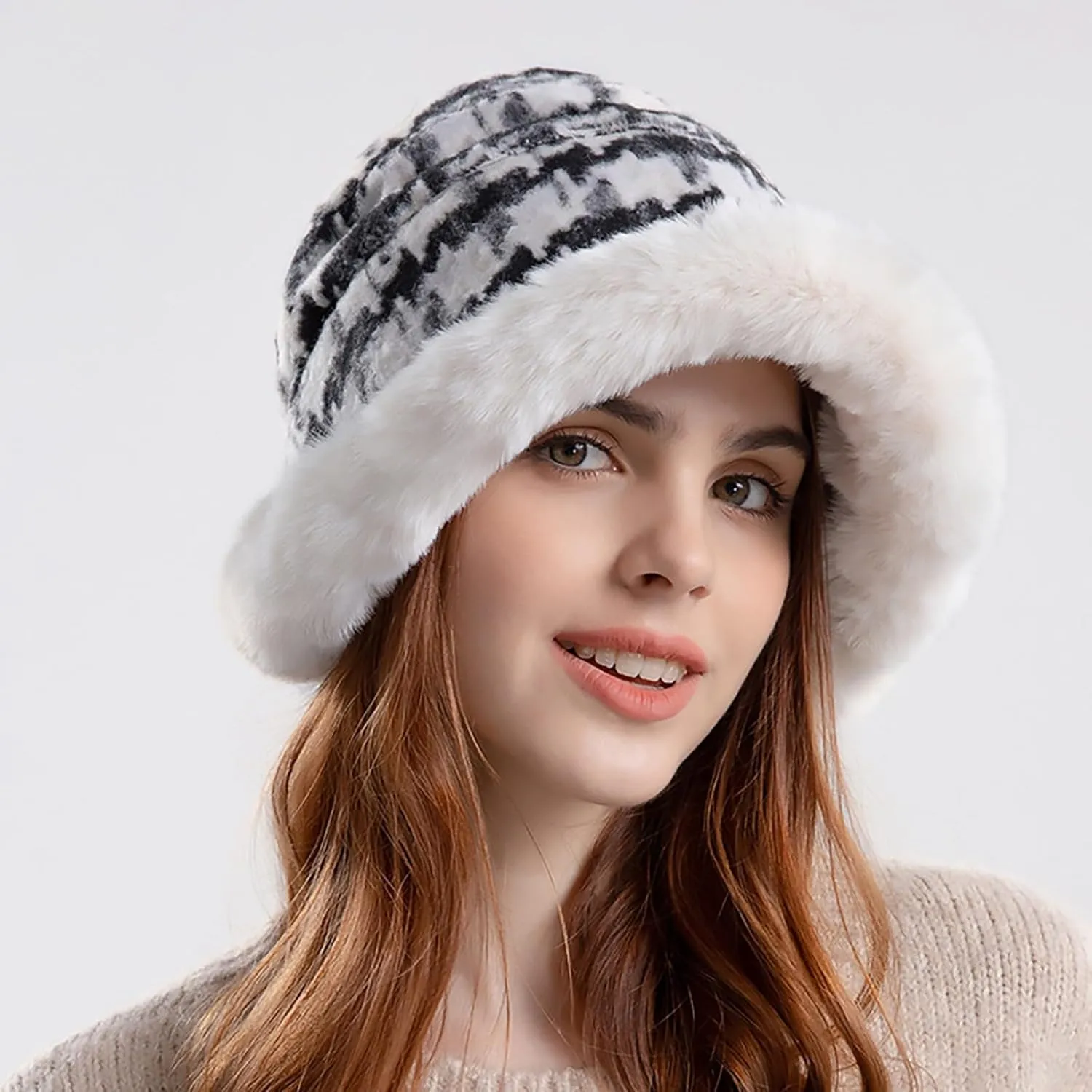 Miyaomn Women's Winter Fluffy Furry Snow Bucket Hat Outdoor Rolled Brim Faux Fur Stylish Print Cloche Hats with Fleece Lining