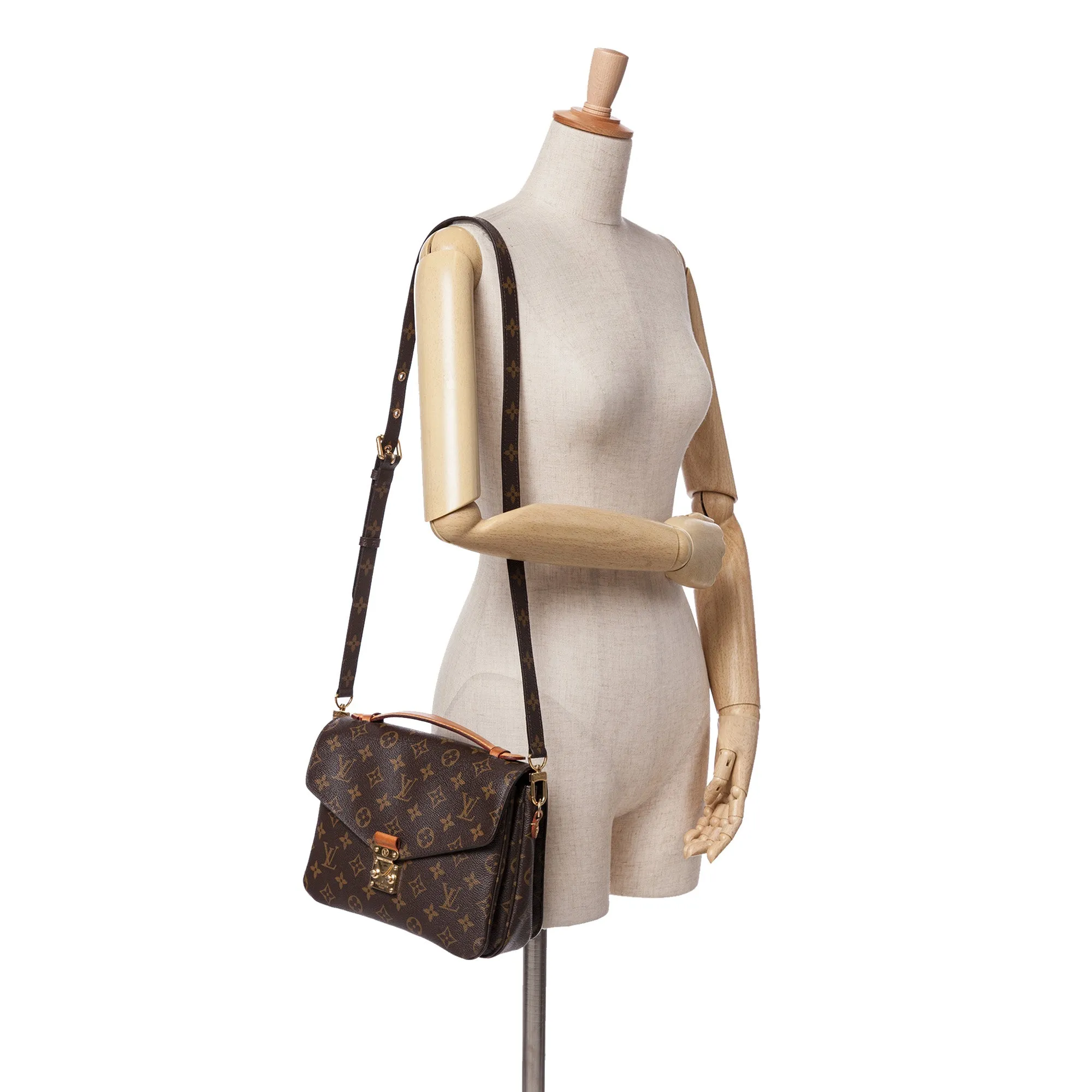 Monogram Pochette Metis