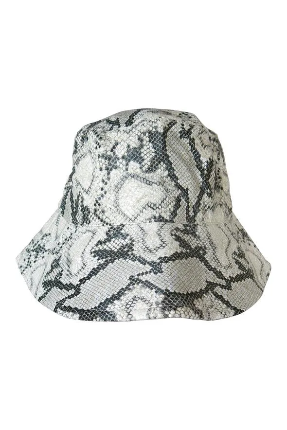 Morgan & Taylor Farah Bucket Hat in Snake