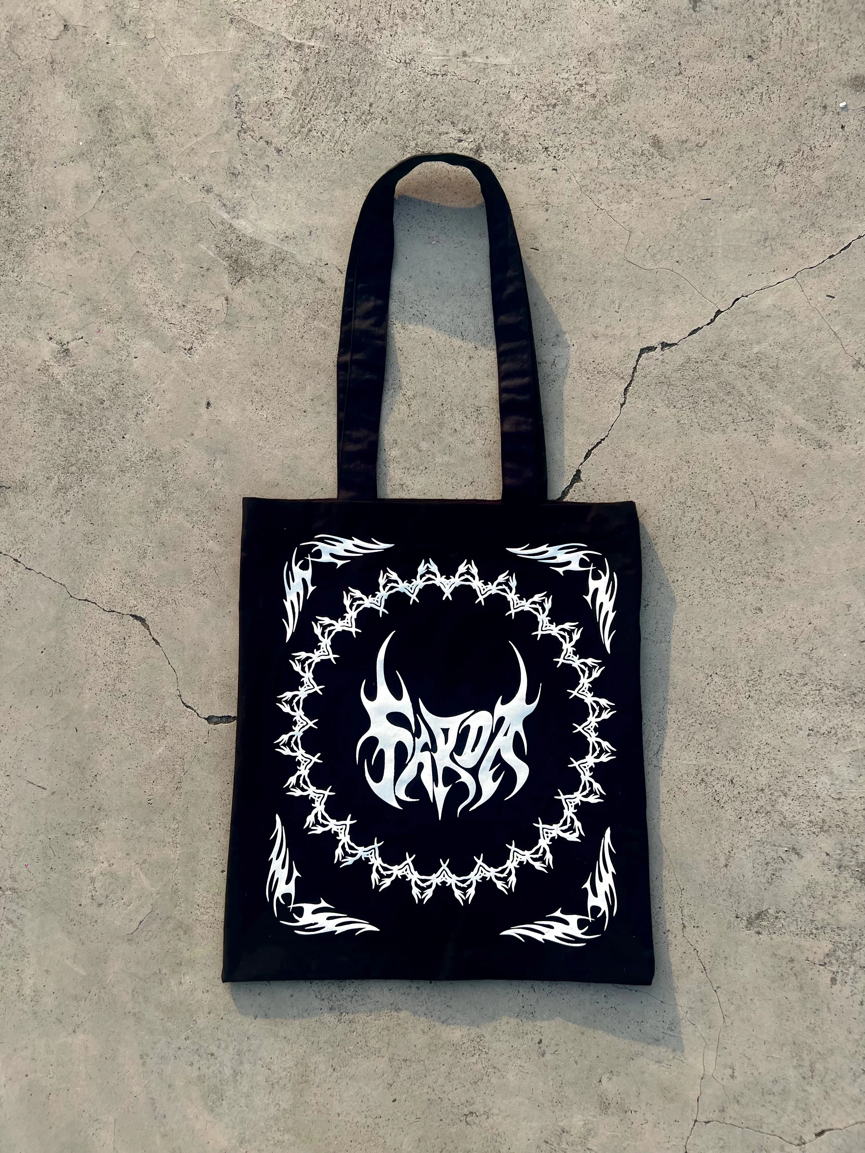 NEO TRIBAL TOTE BAGS