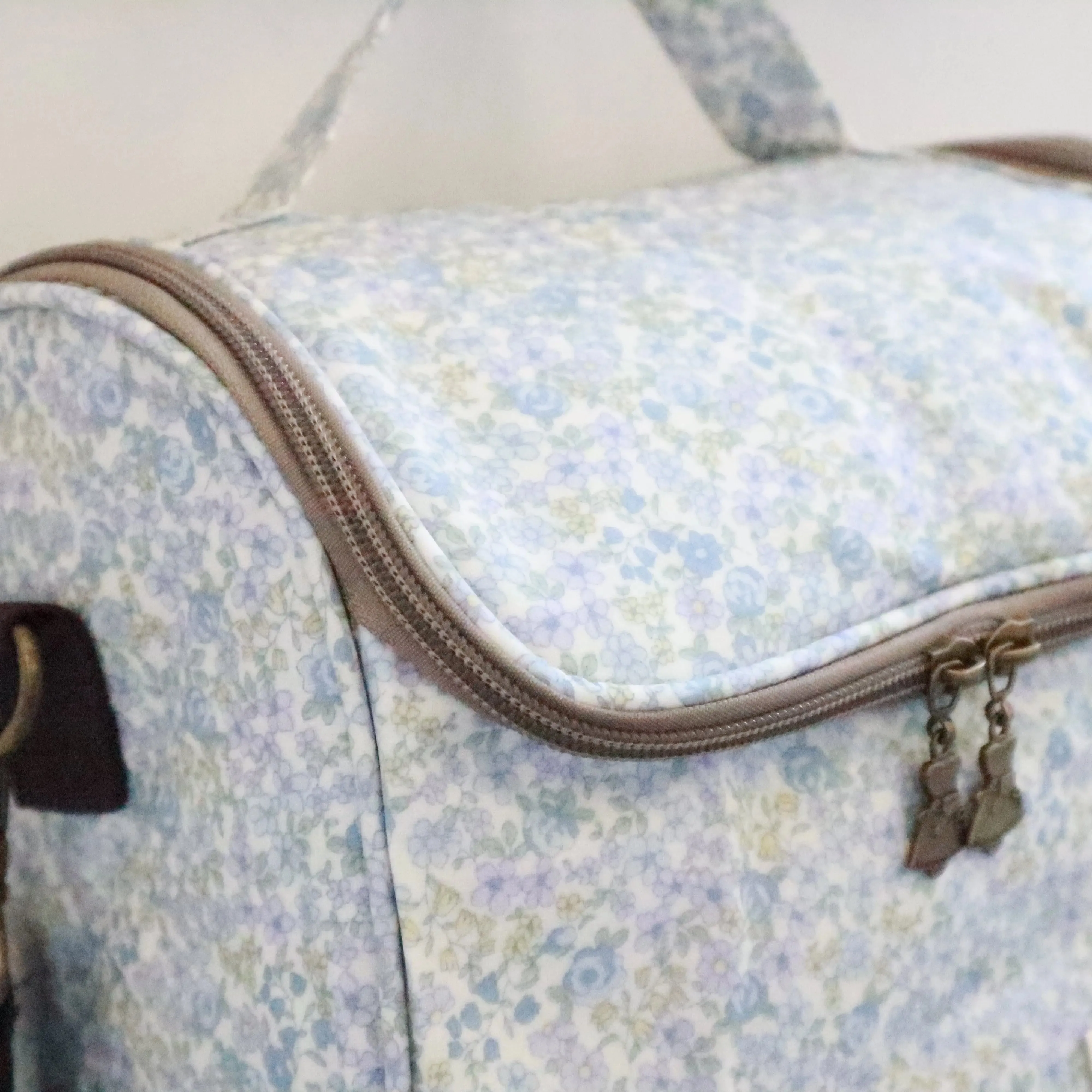 Neverita waterproof Ciruela Bags Garden