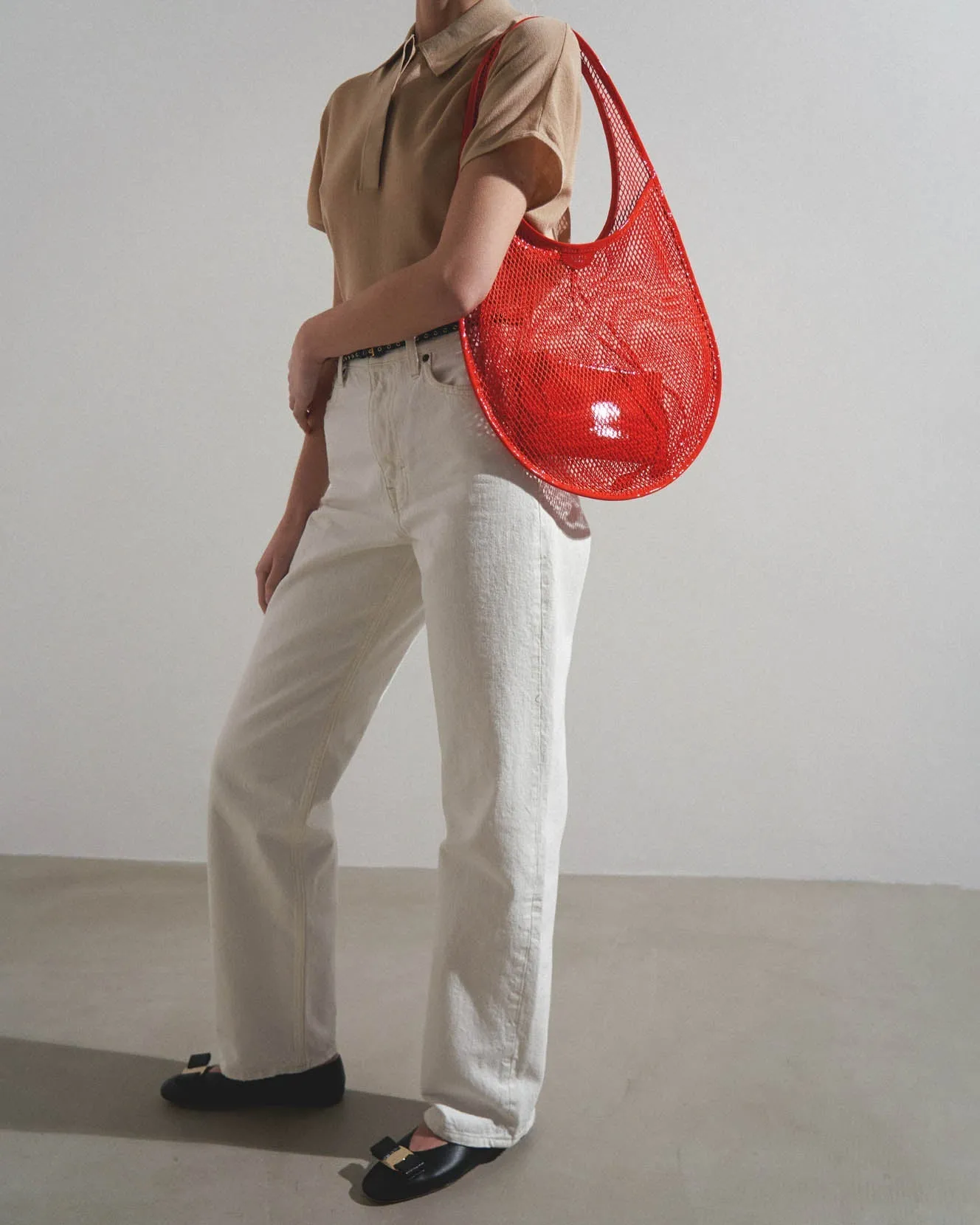 One piece medium red mesh bag