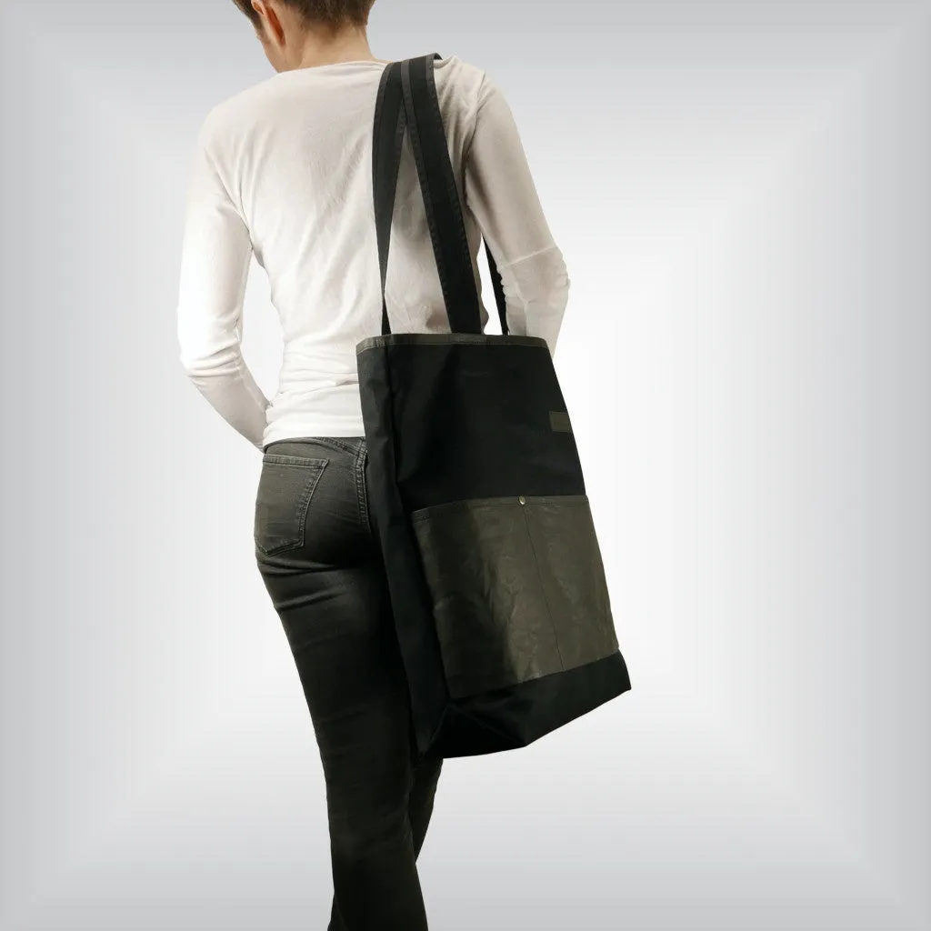 Oversized tote