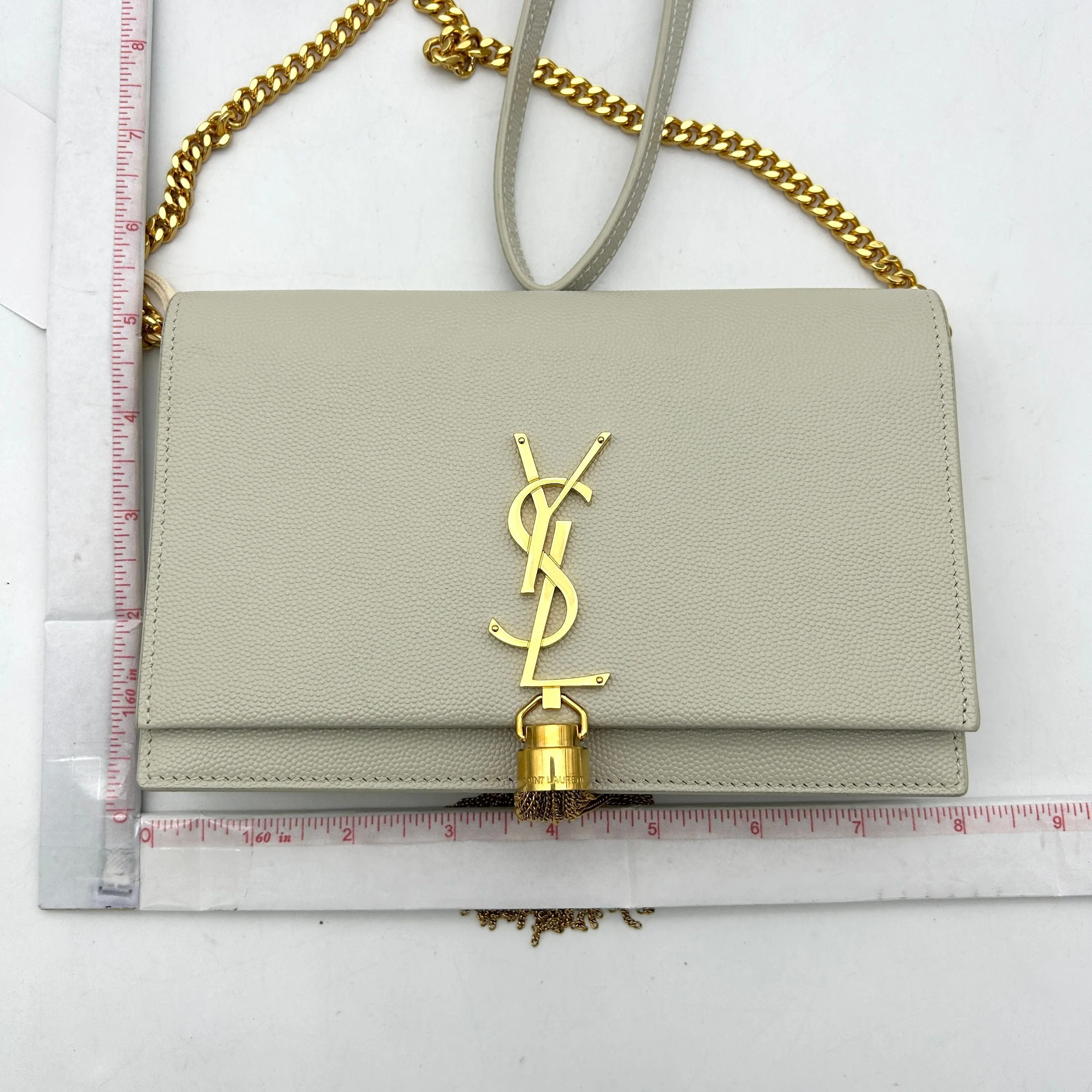 Pre-owned SAINT LAURENT Grain De Poudre Small Classic Monogram Kate Tassel Satchel Crema Soft WD255108