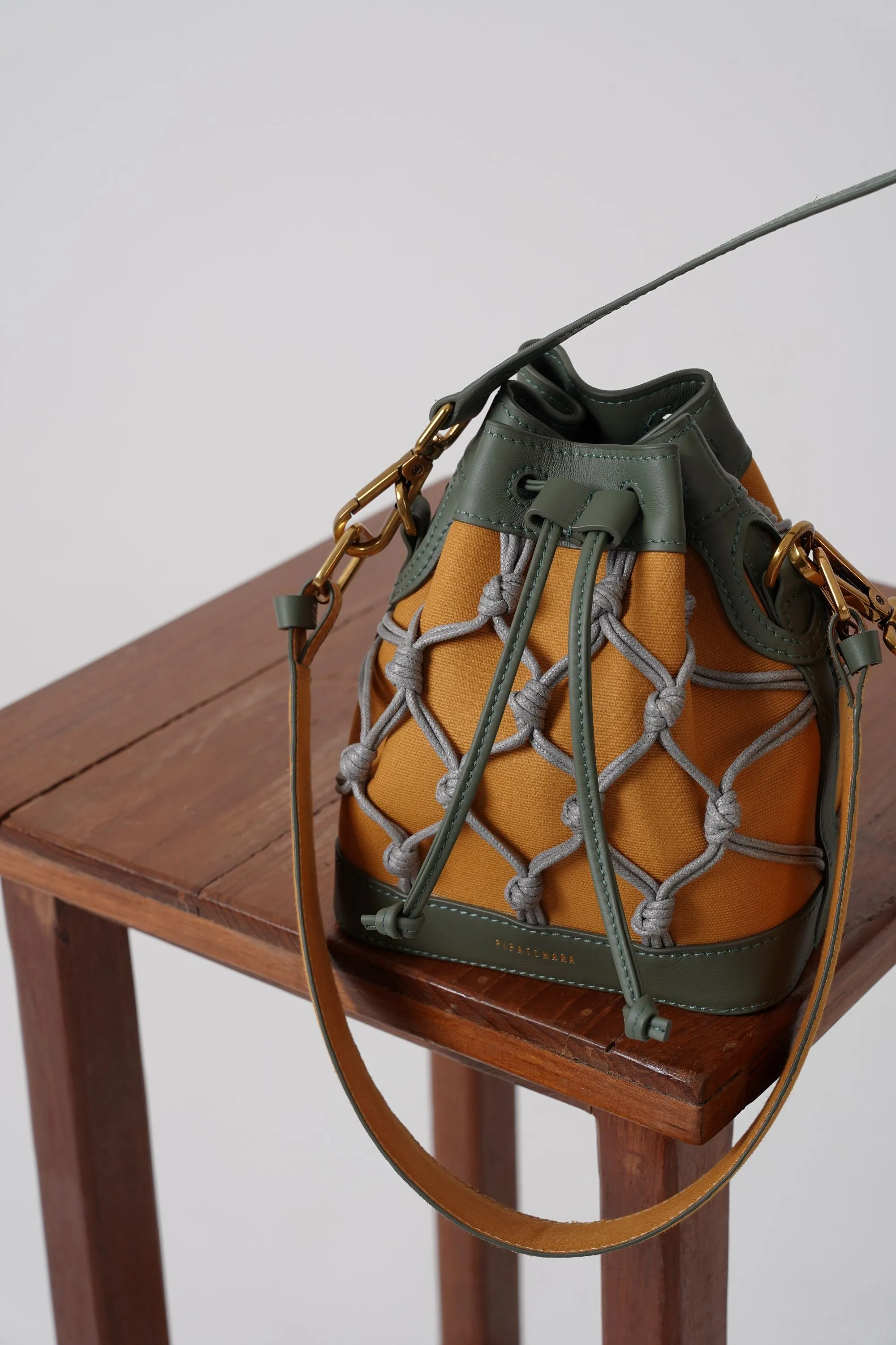 Romy Bucket Bag - Green Mustard