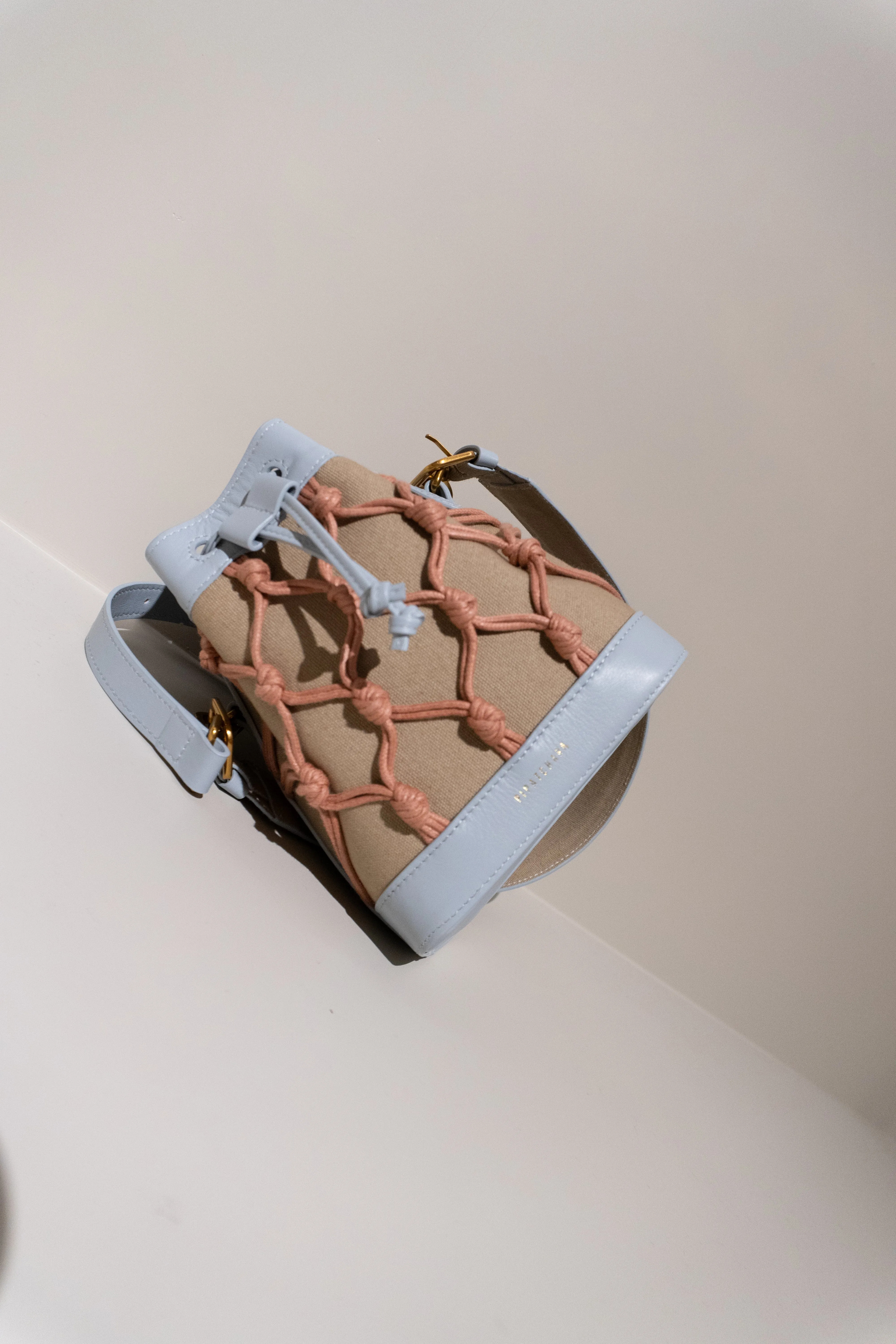 Romy Bucket Bag(Sky Ovaltine)