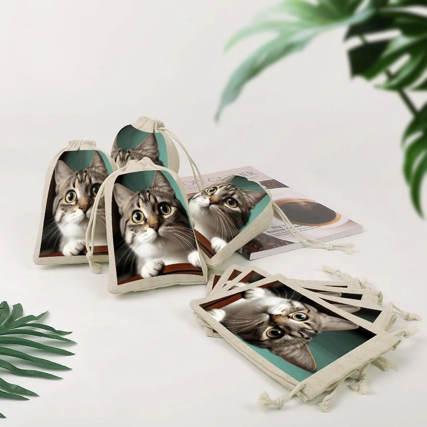 RTFGHJS 8 Pieces Drawstring Bags A Curious Cat Burlap Pouch Bag Linen Gift Pocket Jewelry Pouch for DIY Craft Party
