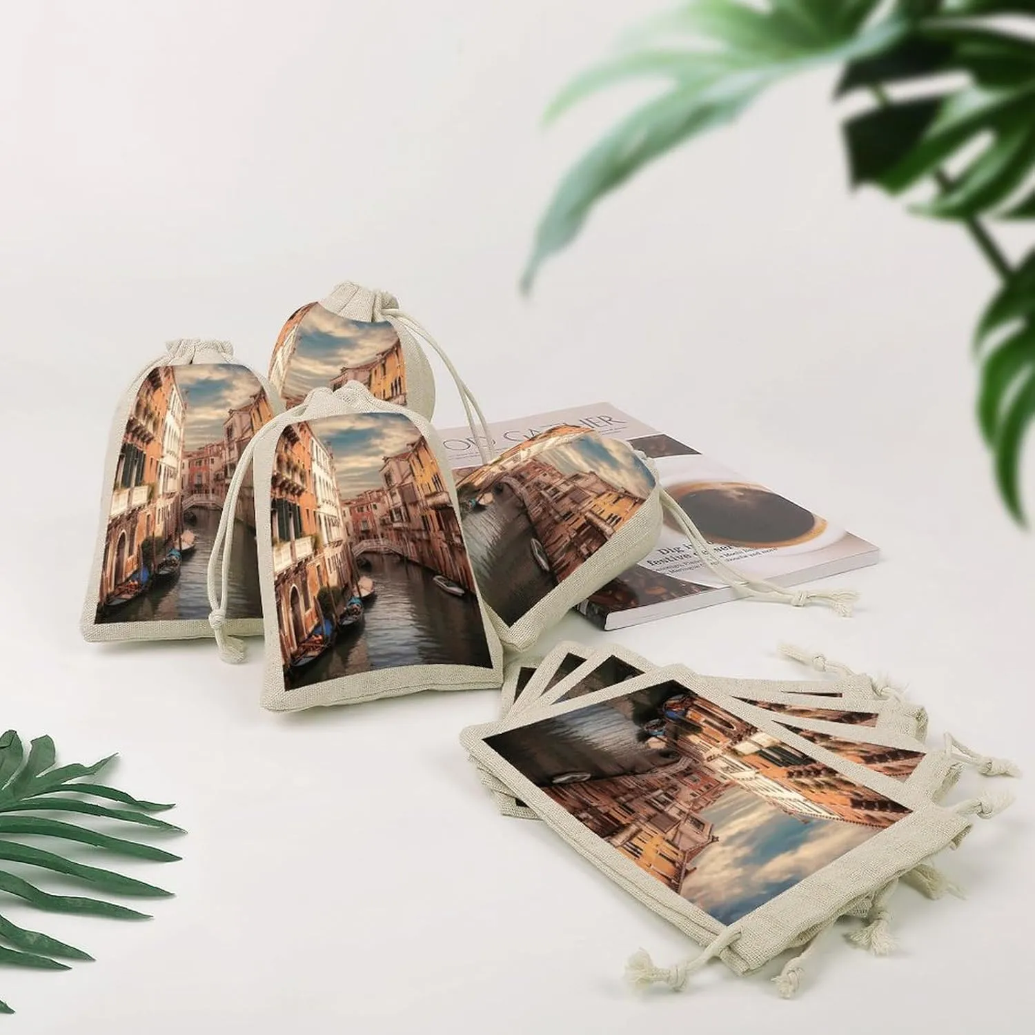 RTFGHJS 8 Pieces Drawstring Bags Beautiful Venice Canal View Burlap Pouch Bag Linen Gift Pocket Jewelry Pouch for DIY Craft Party