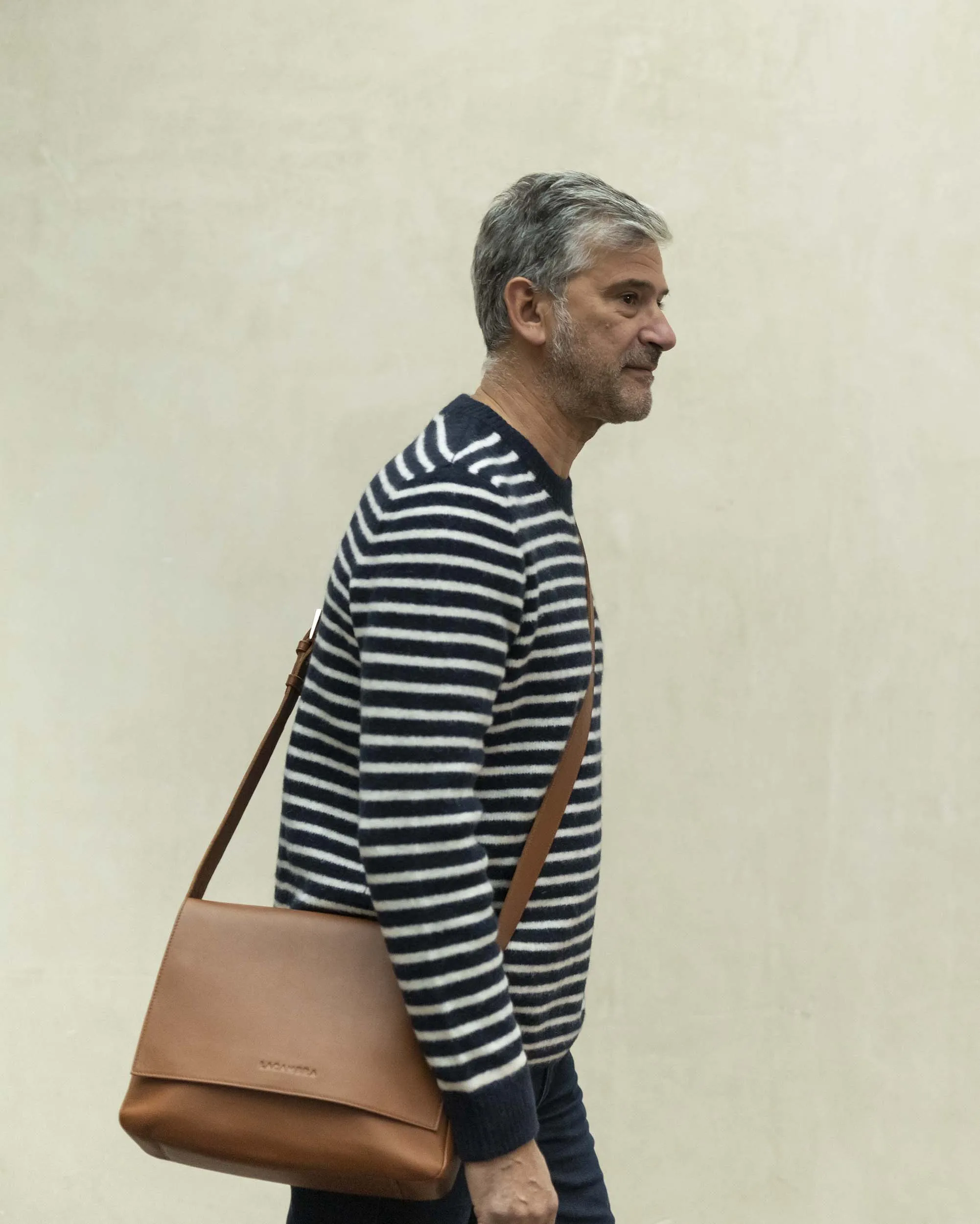 SATCHEL  