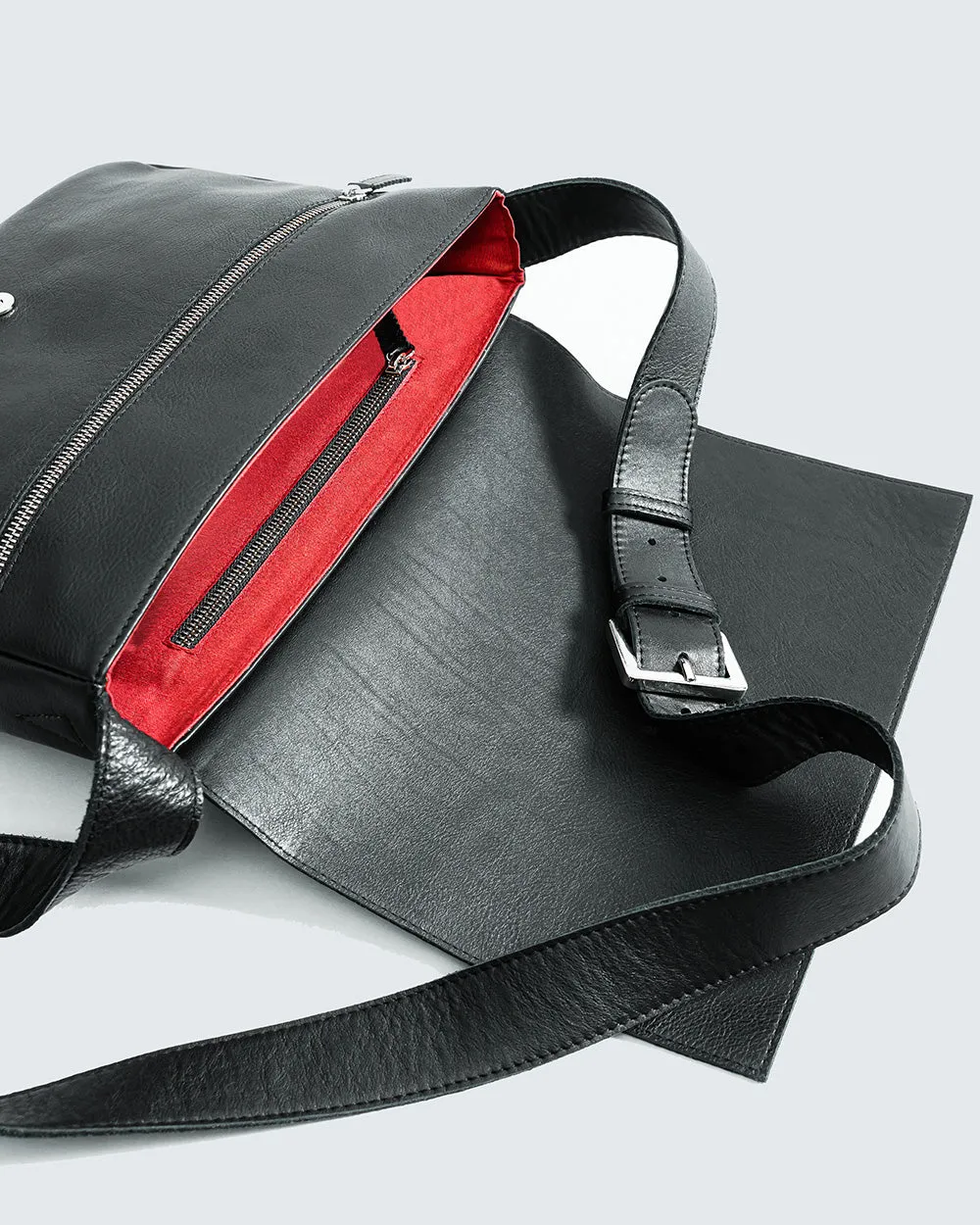 SATCHEL  