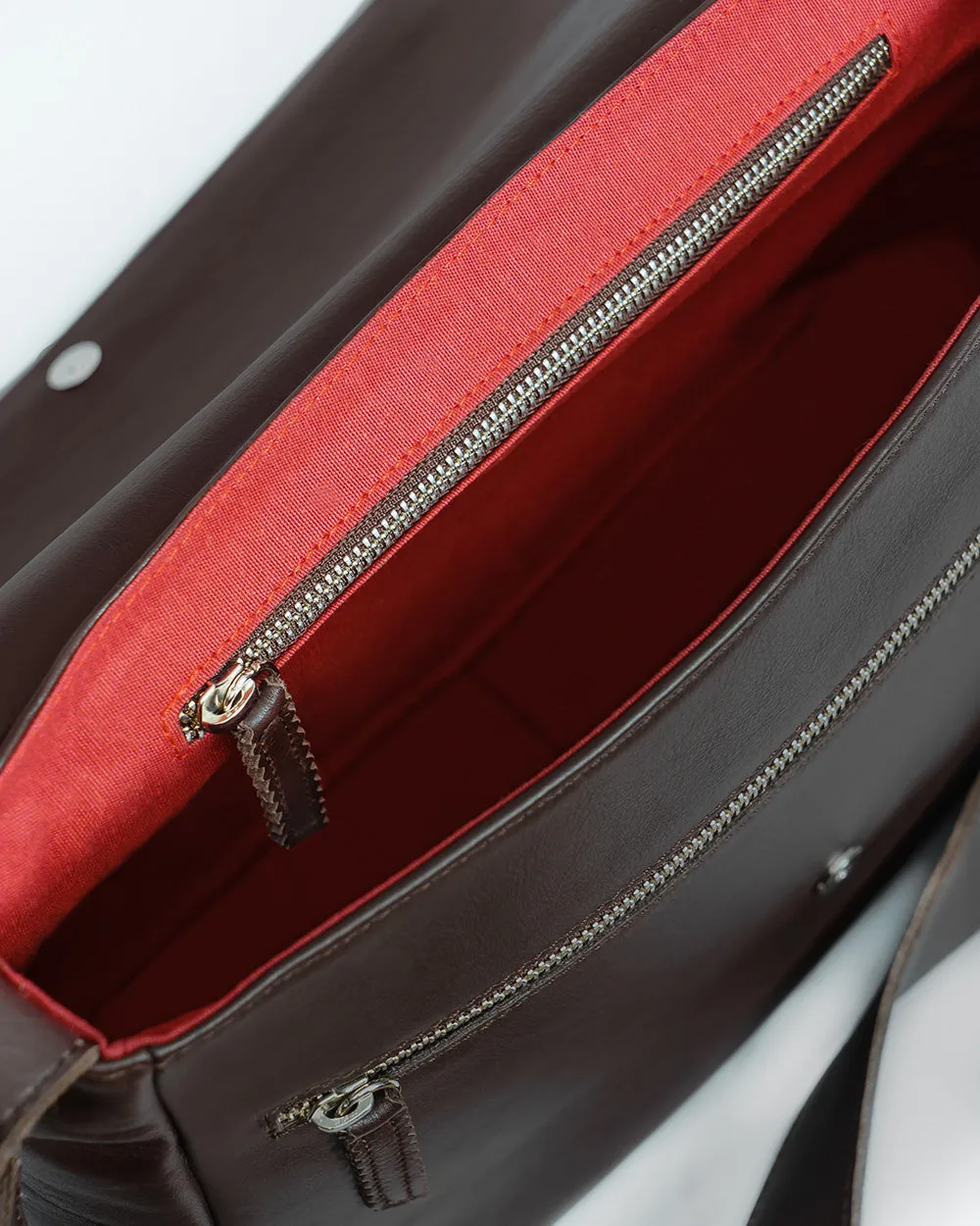SATCHEL  