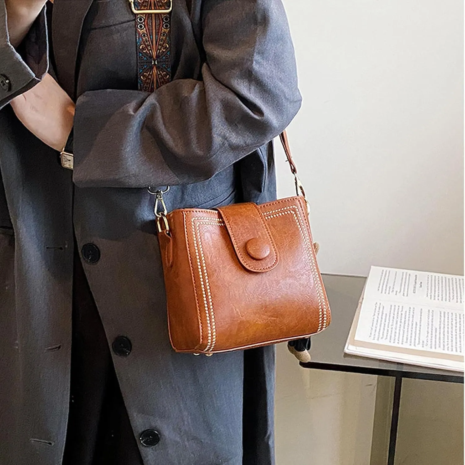 Vintage Fashion Bag With Adjustable Wider Shoulder Strap, Leather Shoulder Bags for women, Trendy Bucket Handbag