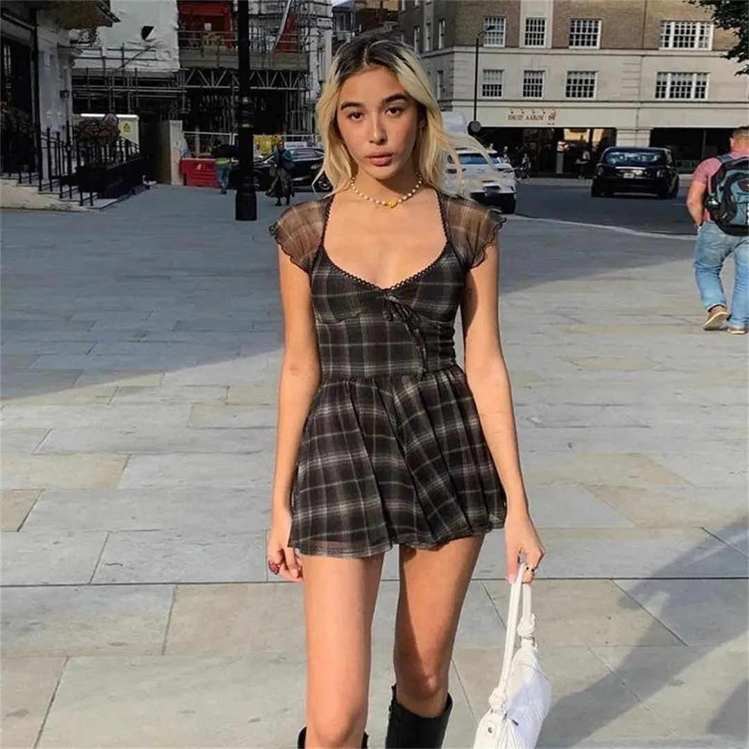 Women Plaid Black Lace Dress Harajuku Short Sleeve Line Party Sexy Mini Dress