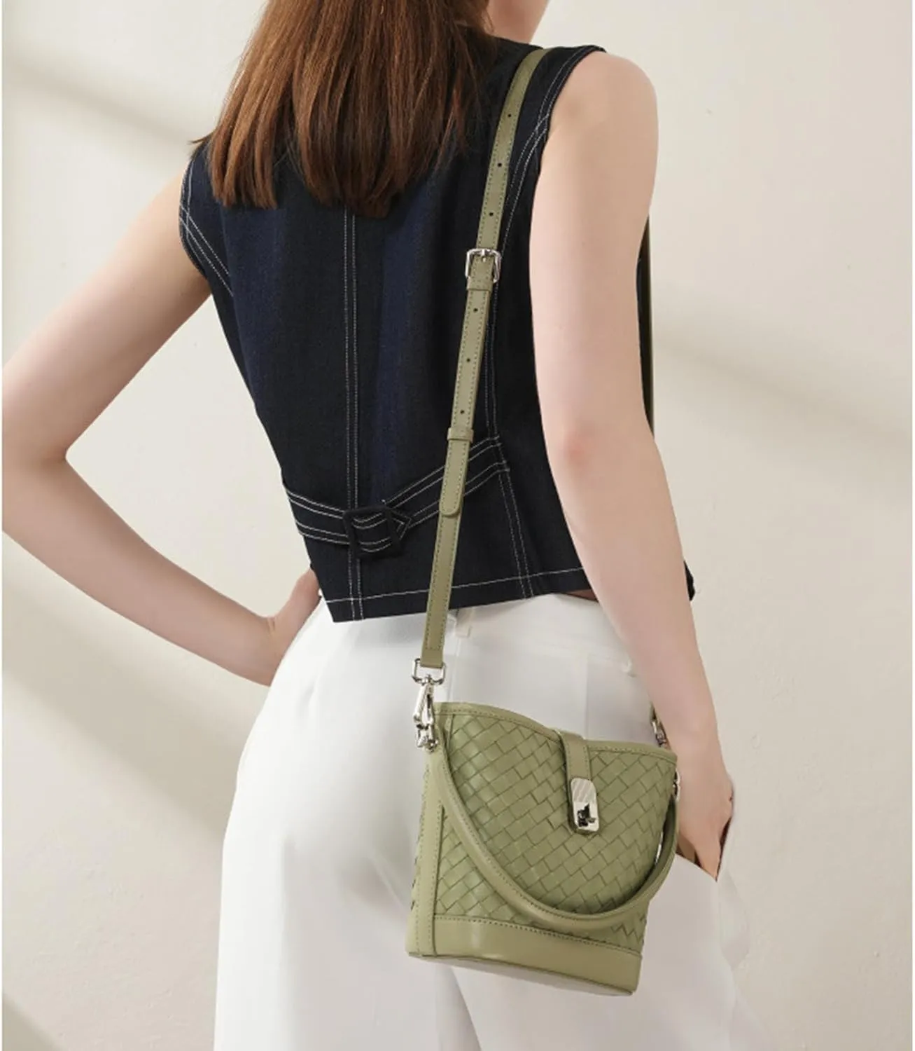 Woven bucket bag for Women,top layer sheepskin tote,Trendy shoulder bag,handbag, vegan leather crossbody bag.
