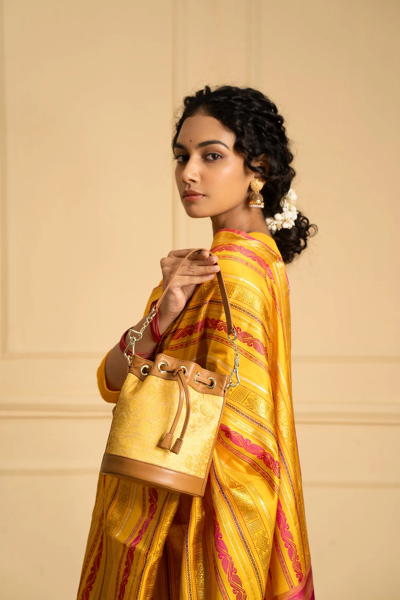 Yanay Kanchi Brocade Potli Gold & Tan
