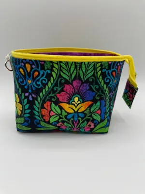 Zipper Bucket Bag - Colorful Dutch Print